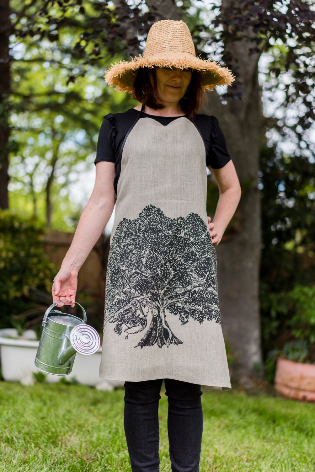Moreton Bay Fig Tree Apron